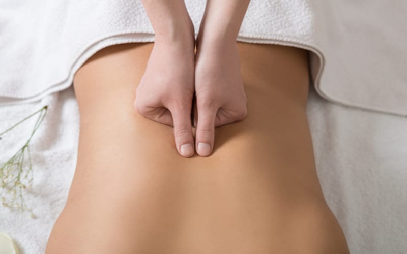 DEEP TISSUE MASSAGE · 45 min