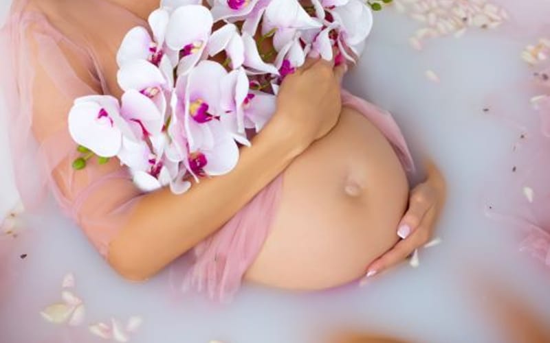 ESCAPADE ECLAT FUTURE MAMAN · 60 min